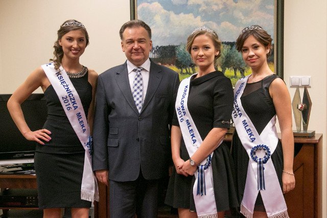 Dziewczyny aspirujcie do bycia marszałkiniami, a nie królowymi. Te pierwsze mają więcej do powiedzenia.