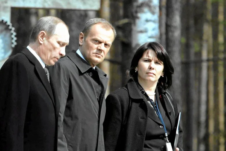 Magdalena Fitas-Dukaczewska odmówiła składania zeznań dotyczących rozmowy Tuska z Putinem powołując się na przepisy o zachowaniu tajemnicy służbowej.