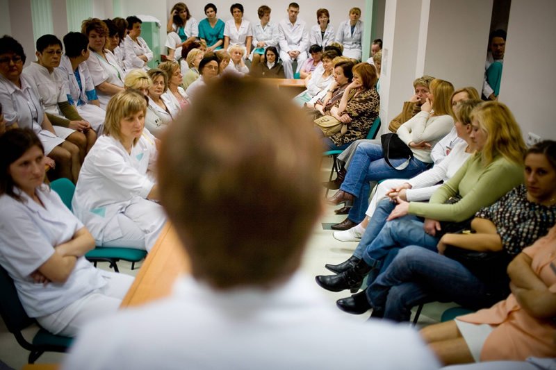 Teraz pielęgniarki będą uczyć się o gender, a nie to homoseksualizmie, jako patologii. UWAGA: Zdjęcie jest tylko ilustracją do tekstu.