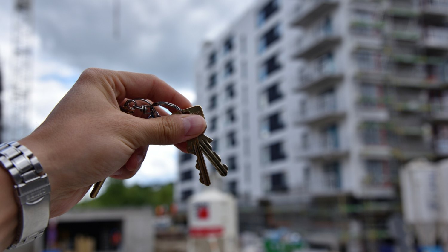 Ceny mieszkań spadają, ale wcale nie jest łatwiej kupić własne M Ceny mieszkań spadają, ale wcale nie jest łatwiej kupić własne M