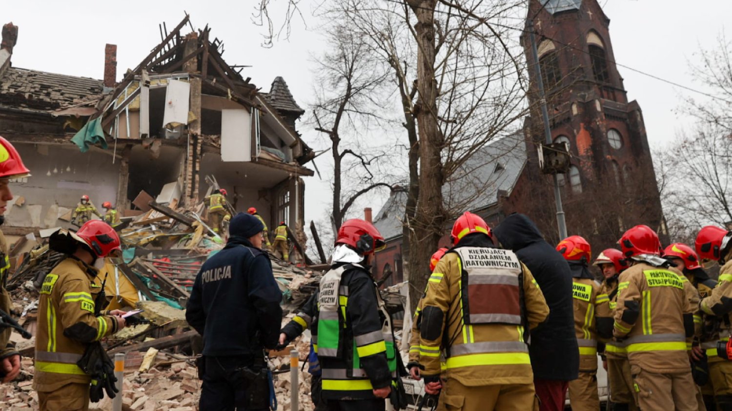 Wybuch gazu w Katowicach. Trwają poszukiwania jednej osoby