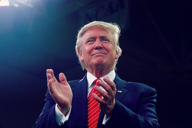 Cytowany przez Associated Press pracownik Białego Domu ujawnił, że Trump kazał sprawdzić, czy Polska narusza granicę z Białorusią.