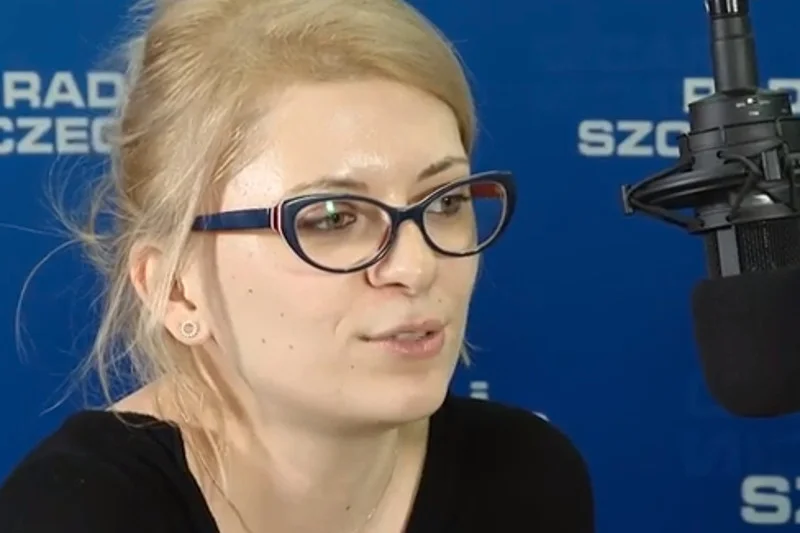 Pani Kamila nie może zapomnieć o wysokim szatynie z pociągu.