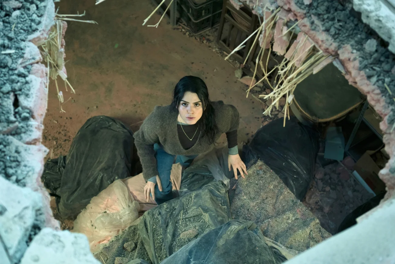 Krytycy i widzowie co do tego filmu są zgodni. Aż dziw, że jest numerem 1 na Netfliksie "Za murem" numerem 1 na Netflix. Film ma fatalne oceny u krytyków i widzów