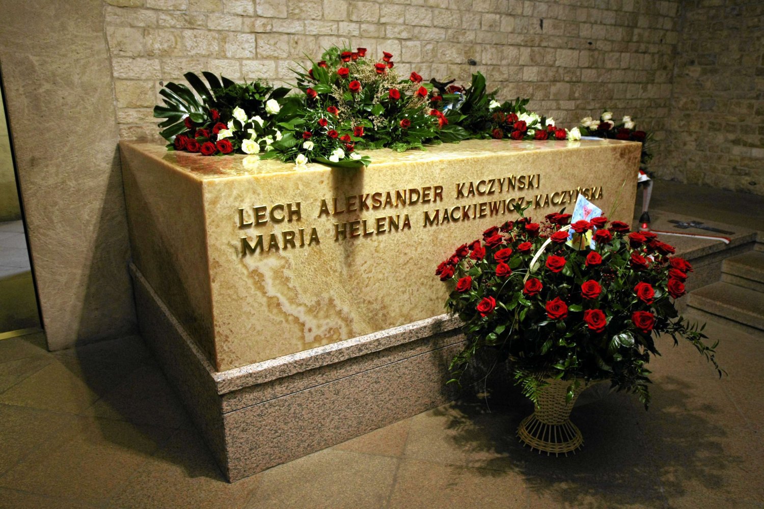 Grób Lecha i Marii Kaczyńskich