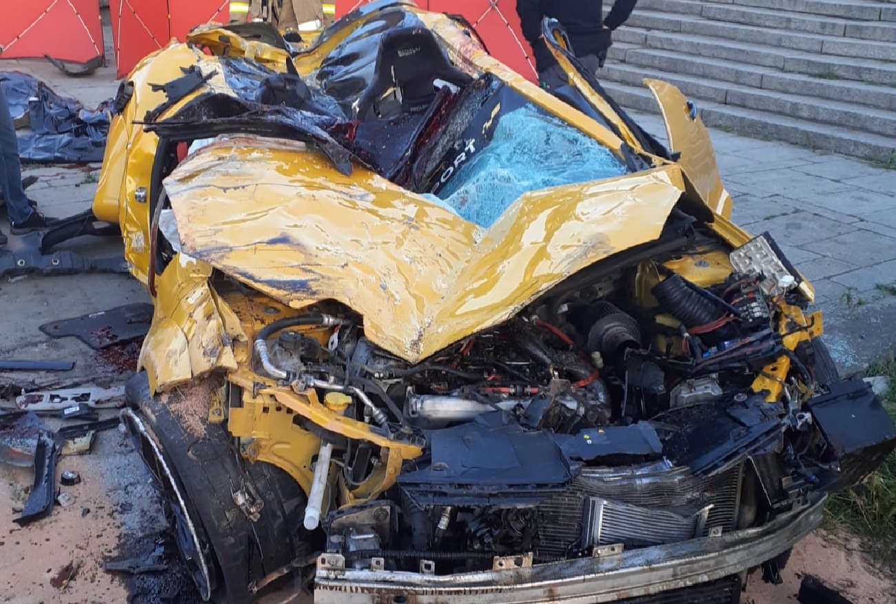 Nowe wieści o wypadku syna Peretti. Policja o wskazówce prędkościomierza.