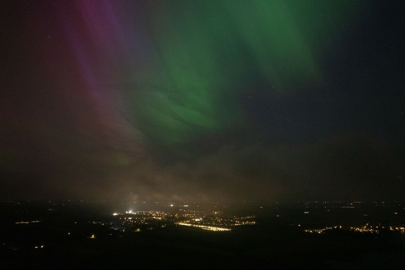 Czy dziś wieczorem będziemy podziwiać na niebie zorzę polarną?