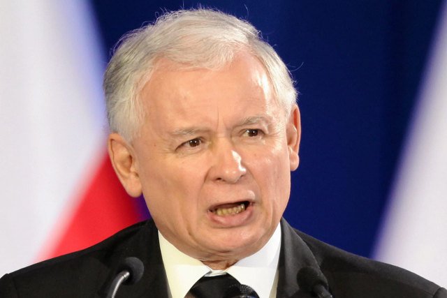 Jarosław Kaczyński uważa, że Radosław Sikorski działa na rzecz Rosji