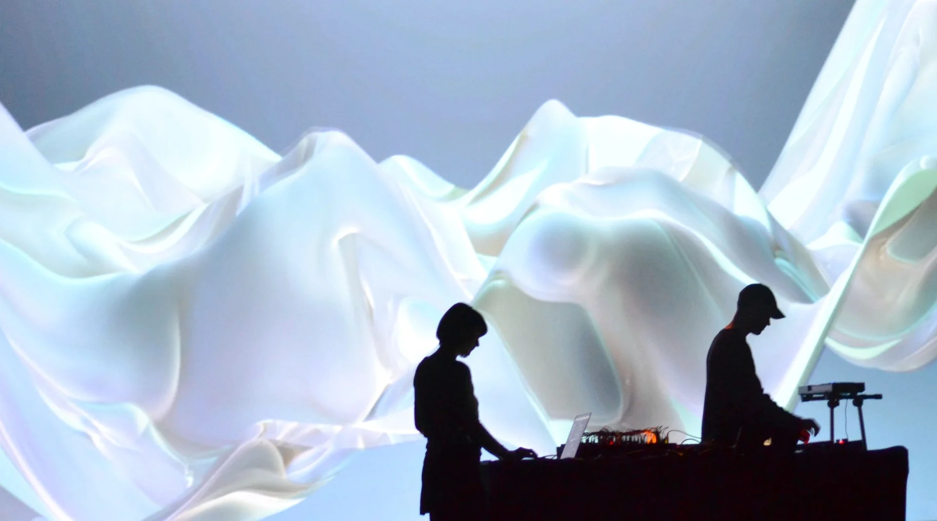 Steve Hauschildt & Sabrina Ratté | X Festiwal Ambientalny
