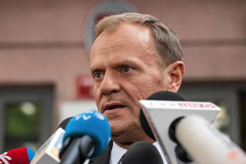Europosłowie skomentowali doniesienia korespondentki RMF FM odnośnie działań Tuska w Brukseli.