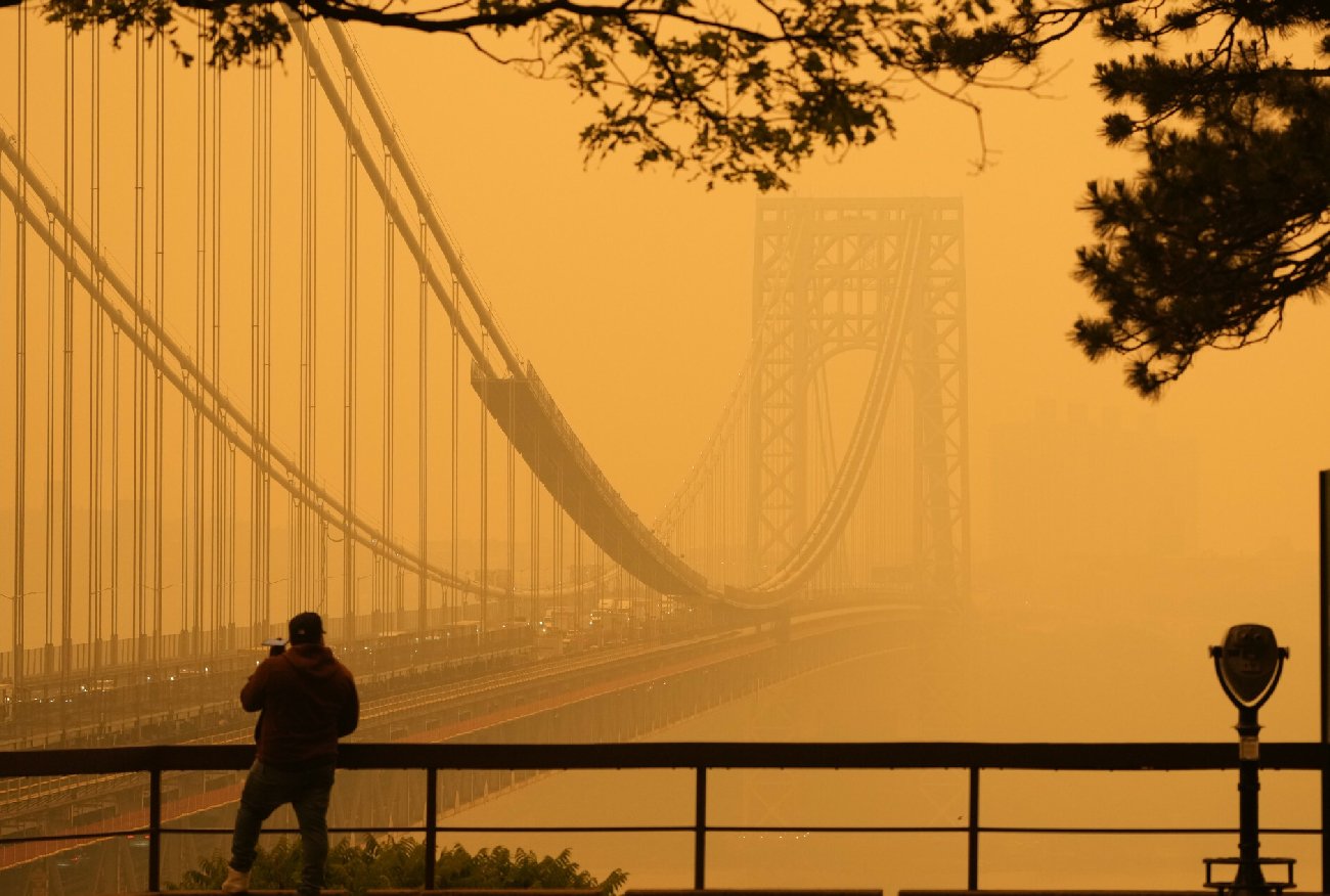 Trująca chmura w Nowym Jorku. Niepokojące Nagrania i zdjęcia.