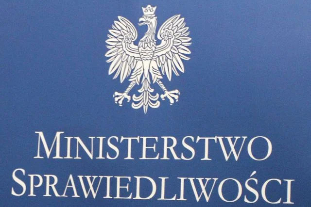 Ministerstwo Sprawiedliwości doniosło na swoich urzędników do prokuratury