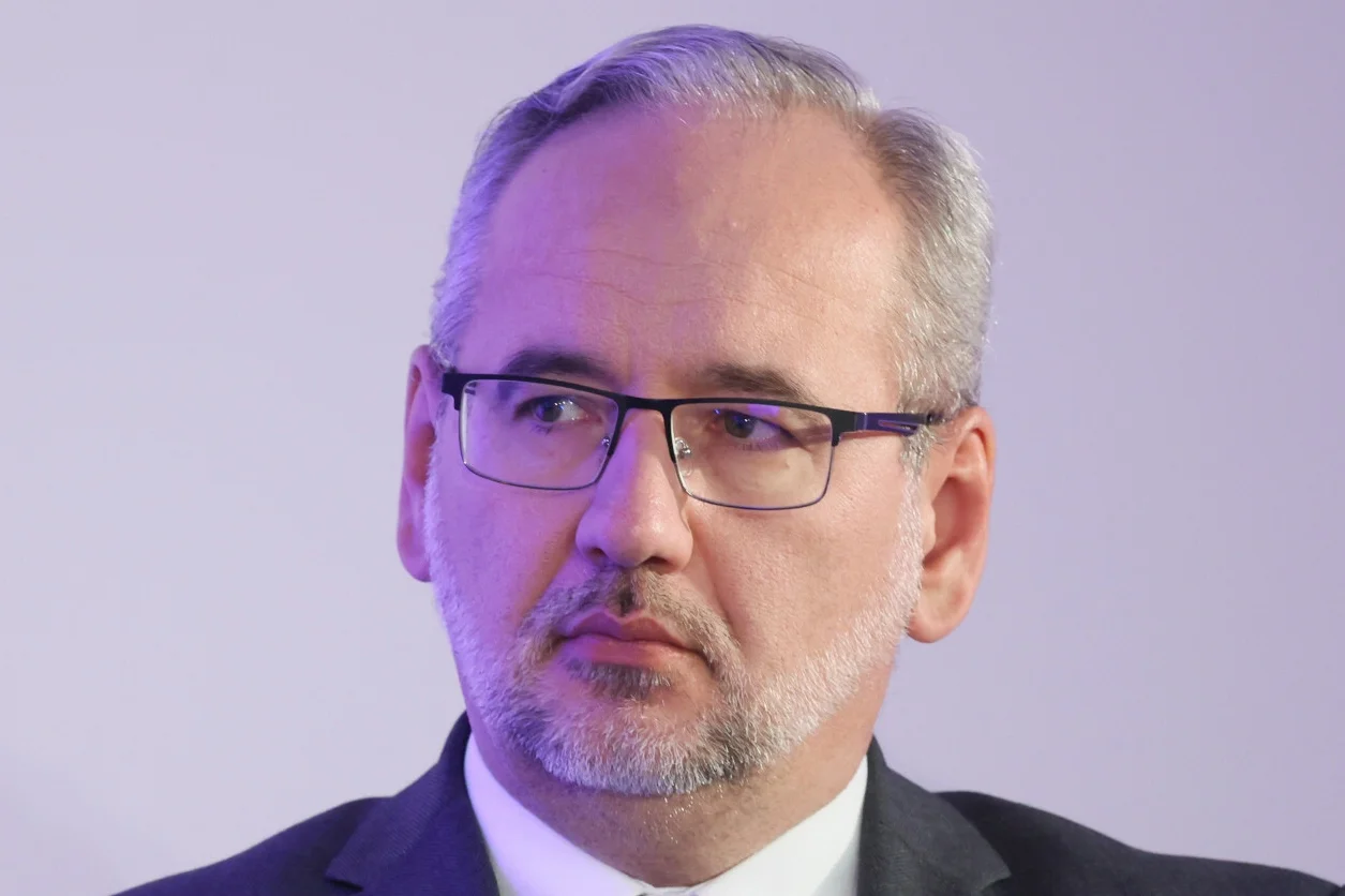 Adam Niedzielski zabrał głos ws. Kamratów Adam Niedzielski zabrał głos ws. Kamratów