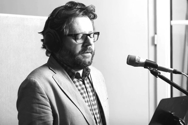 "Kolęda dla tęczowego Boga" - utwór bardzo na czasie.