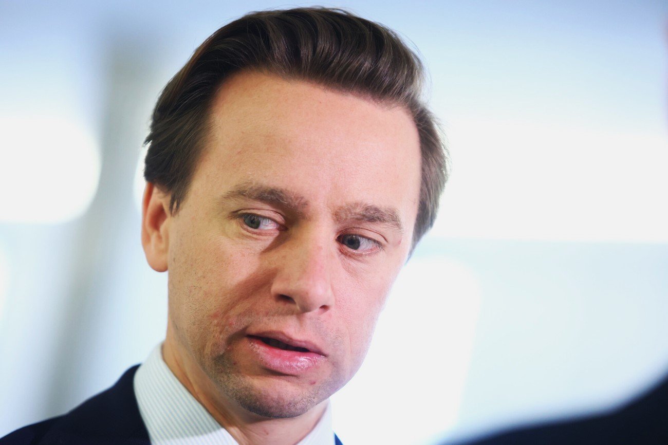 Krzysztof Bosak też rozpoczął studia na Collegium Humanum. Wcześniej jednak zaprzeczał