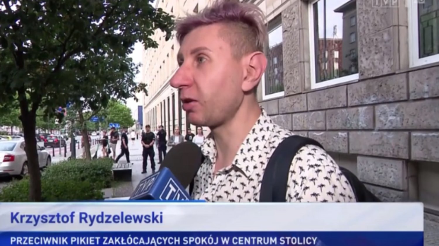 TVP robi widzów w bambuko? "Przypadkowy przechodzień" to opłacony aktor