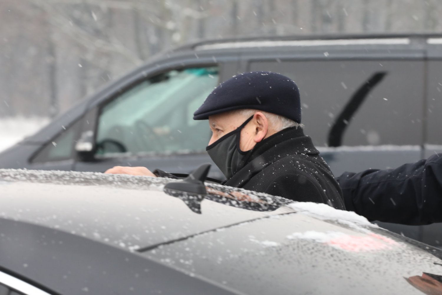 Ilu ochroniarzy ma prezes PiS? Jarosława Kaczyńskiego broni aż 40 policjantów.