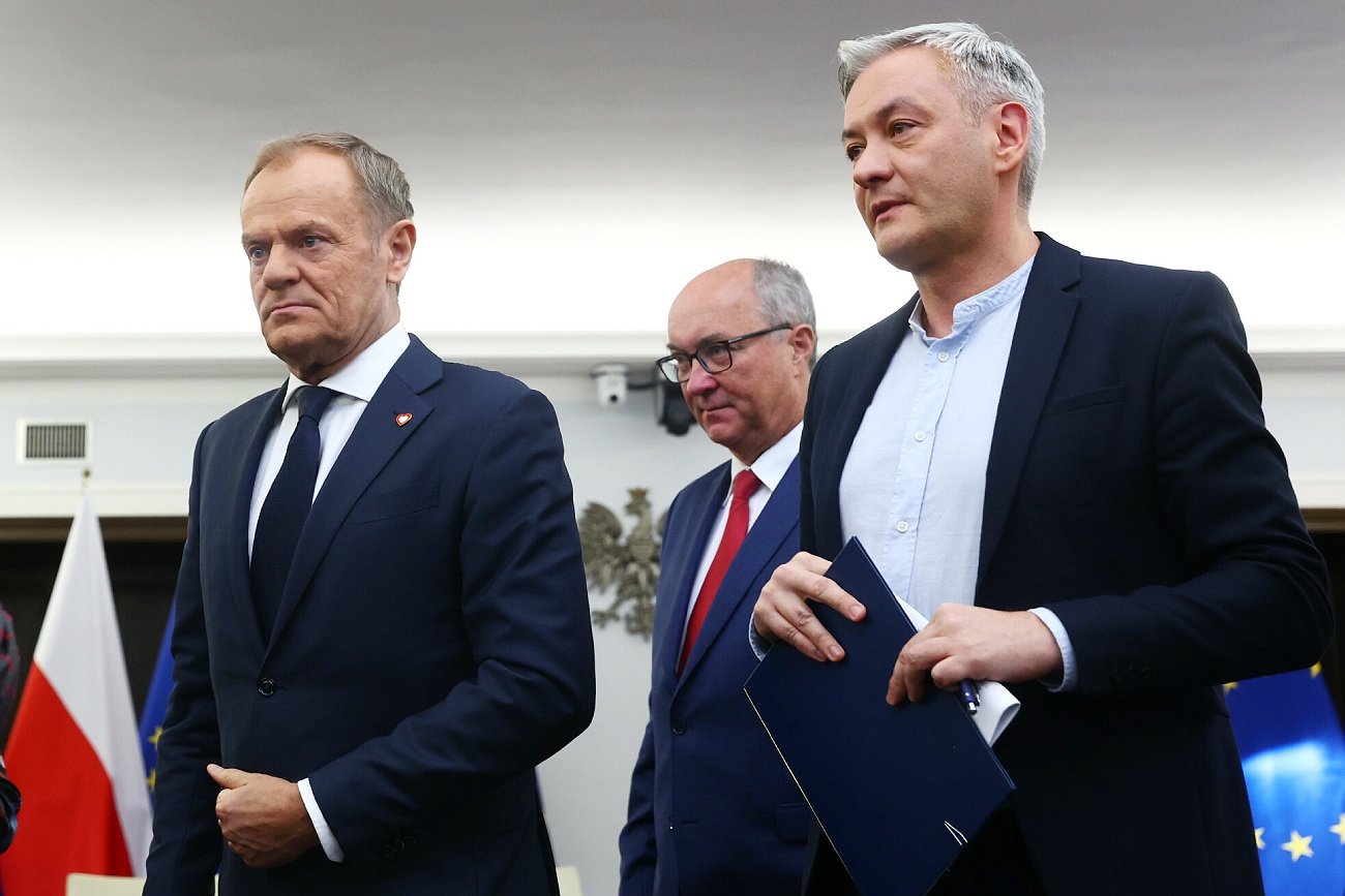Donald Tusk, Robert Biedroń i Włodzimierz Czarzasty podczas negocjacji koalicyjnych.