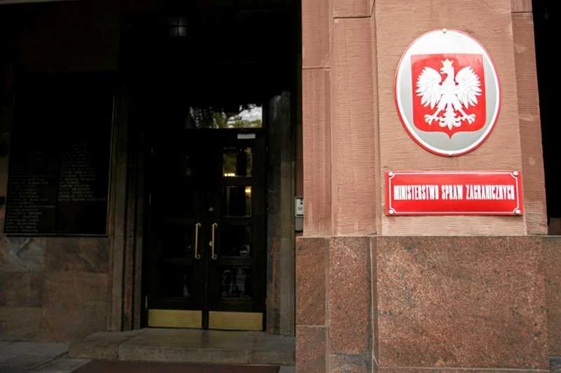 Według autora książki "MSZ - polski czy antypolski?" resort opanowały mniejszości działające na szkodę kraju.