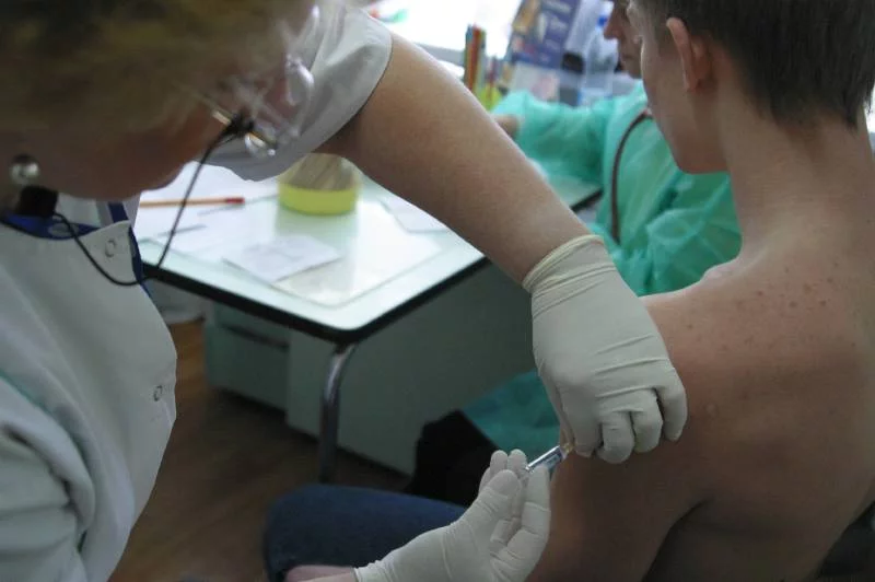 Koronawirus. Czy szczepionka będzie też dla dzieci?