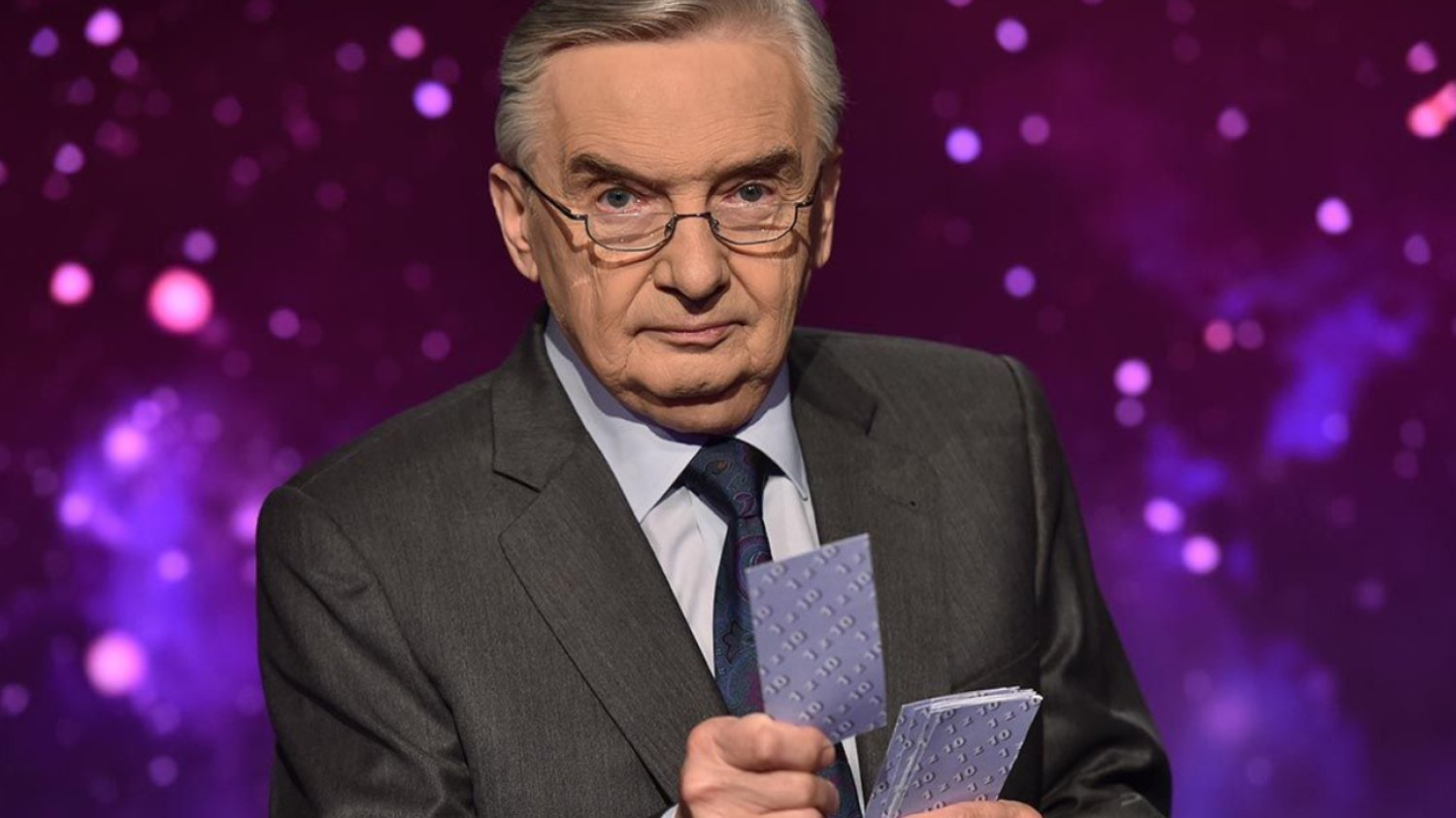 Najzabawniejsze wpadki w programie "Jeden z Dziesięciu". Tadeusz Sznuk w programie "Jeden z Dziesięciu".