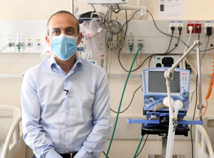 Prof. Ronni Gamzu, jeden z głównych ekspertów ds. walki z pandemią covid-19 w Izraelu przewiduje, że koniec epidemii nastąpi w 2021 roku. Kiedy koniec pandemii covid-19? Prof. Ronni Gamzu z Izraela przewiduje, że najwcześniej nastąpi to w 2021 roku.