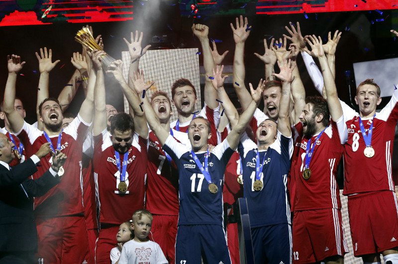 Komisja Europejska pogratulowała polskim siatkarzom triumfu w Mistrzostwach Świata.