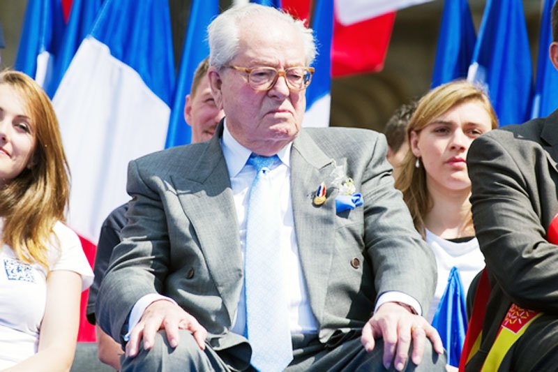 Założyciel francuskiego Frontu Narodowego Jean-Marie Le Pen przekonuje, że za zamachami w Paryżu mogli stać agenci amerykańskiego i izraelskiego wywiadu.