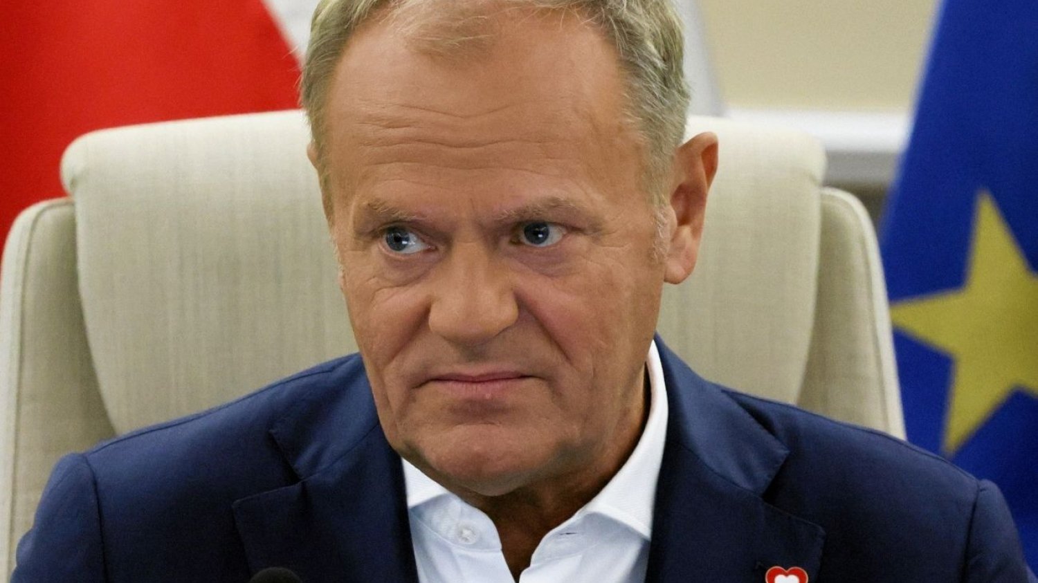 Błaszczak twierdzi, że zarzuty to "zemsta Tuska". Premier odpowiada.