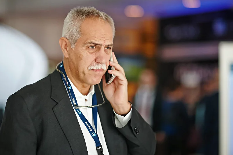 W Polsce każdy, kto ma więcej od sąsiada od razu nakradł albo przemycał dzieci, żeby się dorobić.