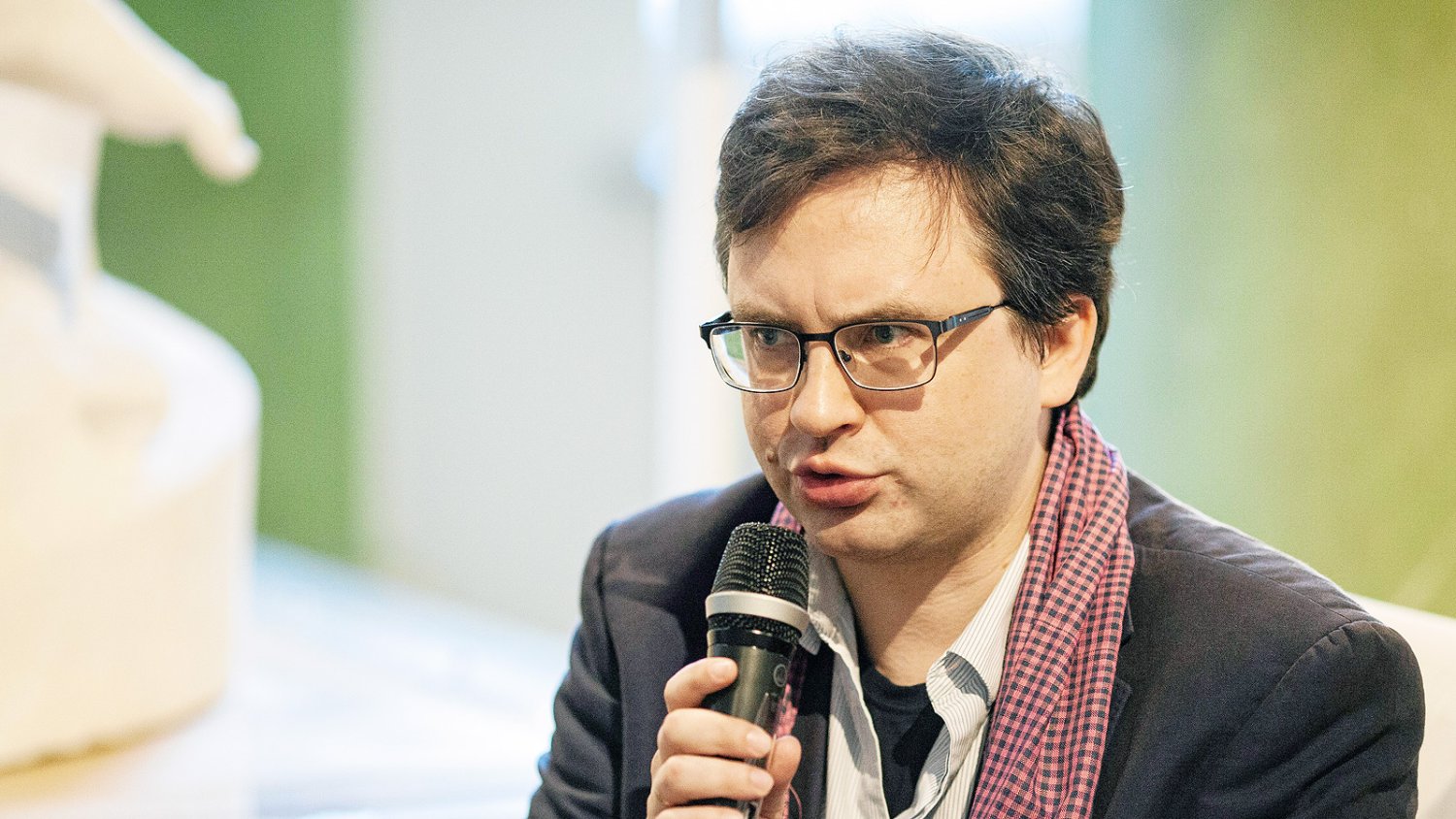 W rozmowie z naTemat.pl dr Rafał Pankowski ze Stowarzyszenia "Nigdy więcej" przestrzega przed bagatelizowaniem skrajnie prawicowych organizacji i polskich neofaszystów. Takich, jak ci pokazani w "Superwizjerze" TVN24.