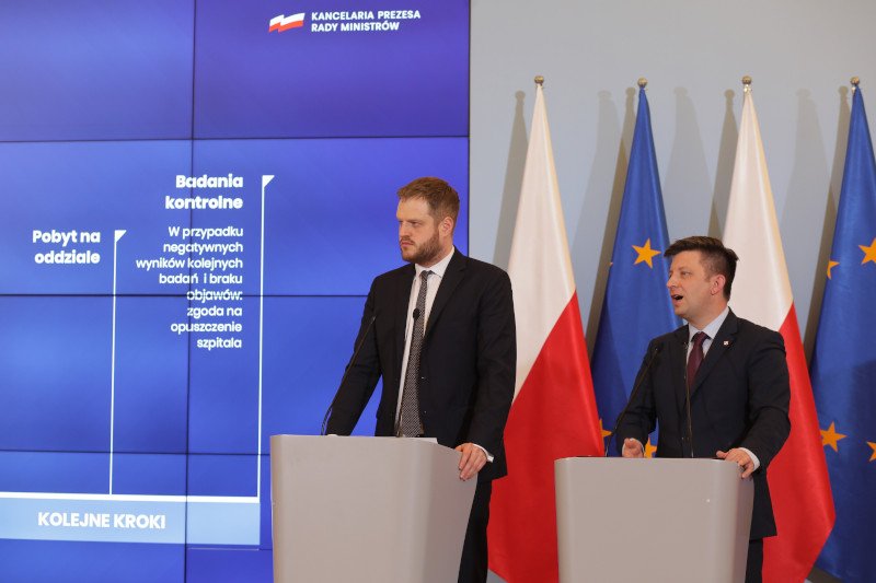 Rząd znosi kolejne ograniczenia w związku z koronawirusem.