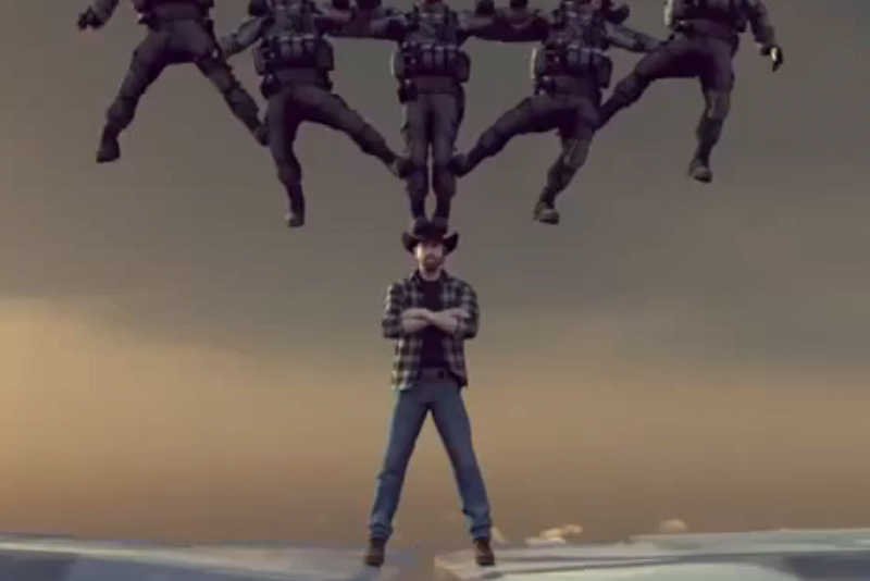 Chuck Norris parodiuje Van Damme'a i życzy Wesołych Świąt