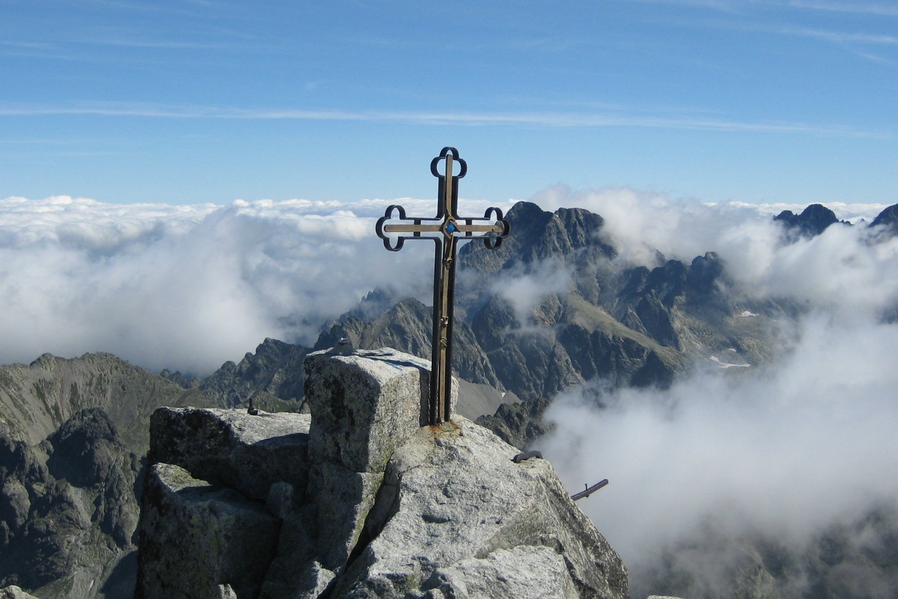 Szczyt Gerlach, na który bez przewodnika próbowali wejść turyści.