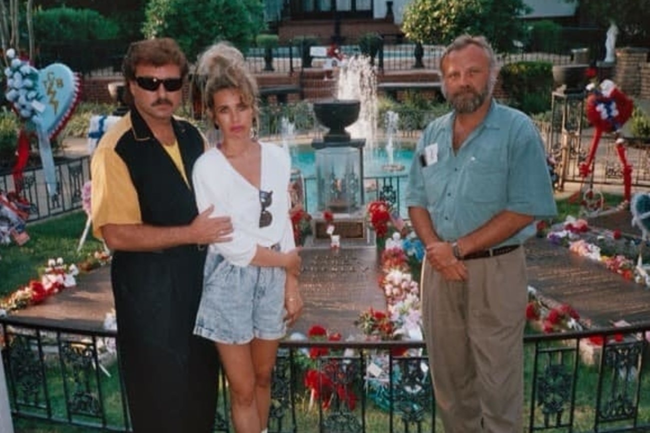 Andrzej Kosmala planuje zrobić grób Krzysztofa Krawczyka na wzór grobu Elvisa Presleya.