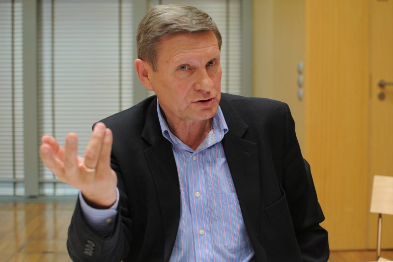 Leszek Balcerowicz, prezes NBP nie weźmie udziału w debacie Prawa i Sprawiedliwości.
