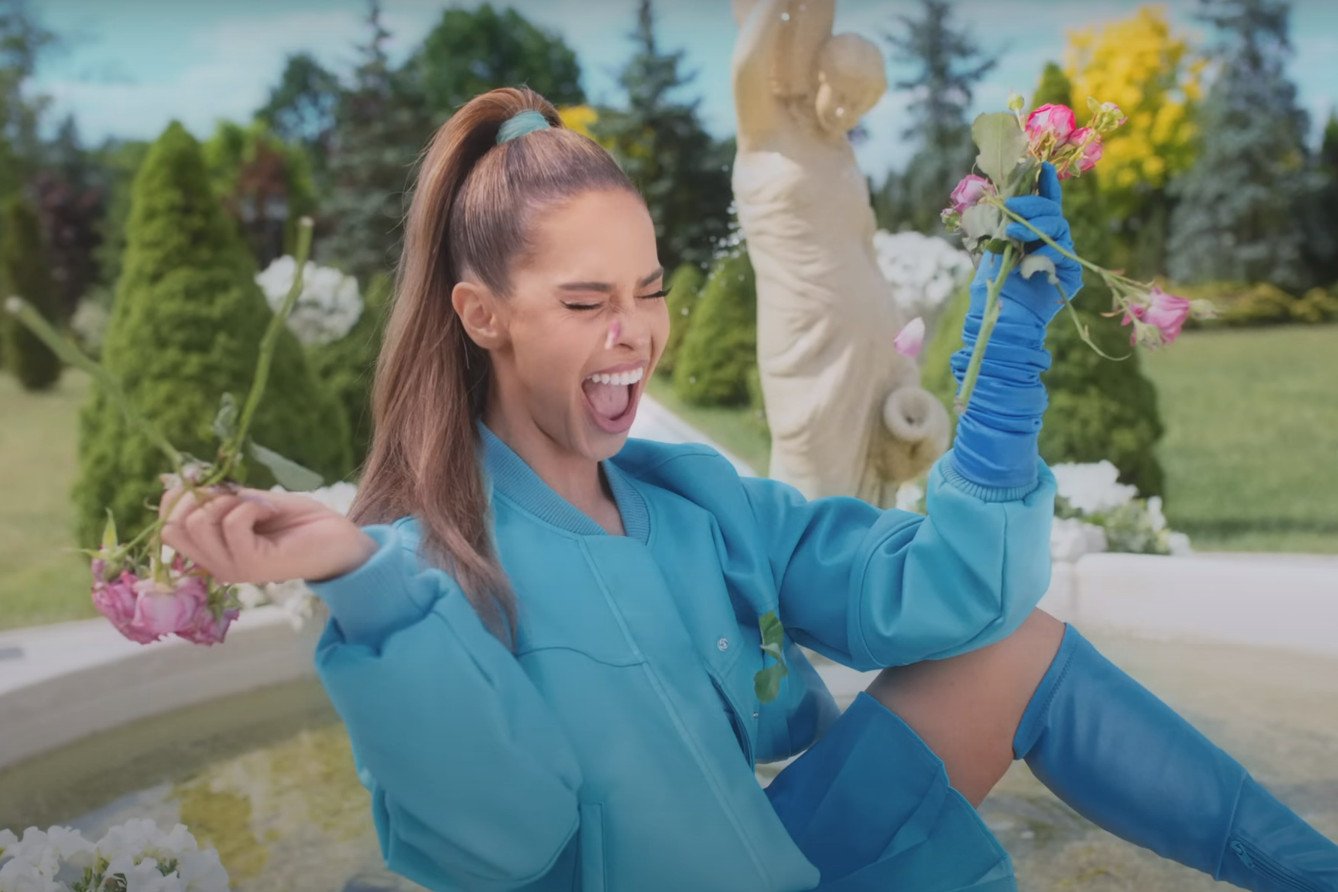 Blanka  "Boys Like Toys"