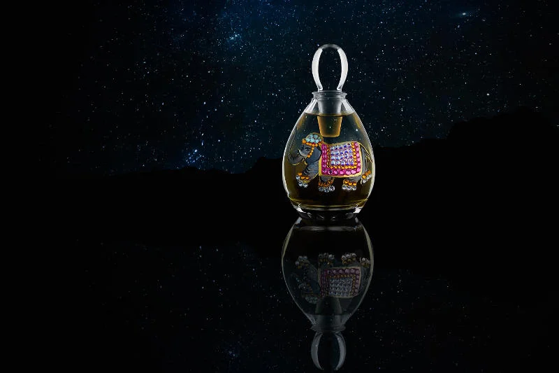 Ręcznie zdobiony flakon perfum M.Micalef