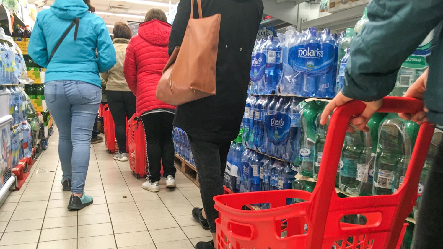 Biedronka z mega promocją na proszki Persil i płyny Silan. Jeden produkt możemy nawet dostać gratis, ale tylko dziś Promocja w Biedronce na proszki Persil i płyny Silan. Można je dostać nawet za darmo