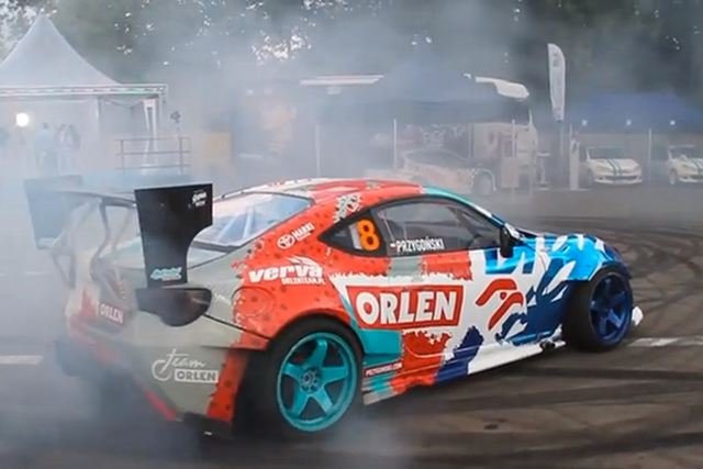 Toyota Jakuba Przygońskiego podczas imprezy Red Bull Kart Fight