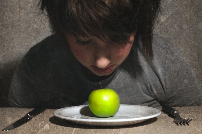 Jeść, czy nie jeść – oto jest pytanie... na które nie ma prawdopodobnie odpowiedzi. A przynajmniej zmienia się ona z prędkością światła.