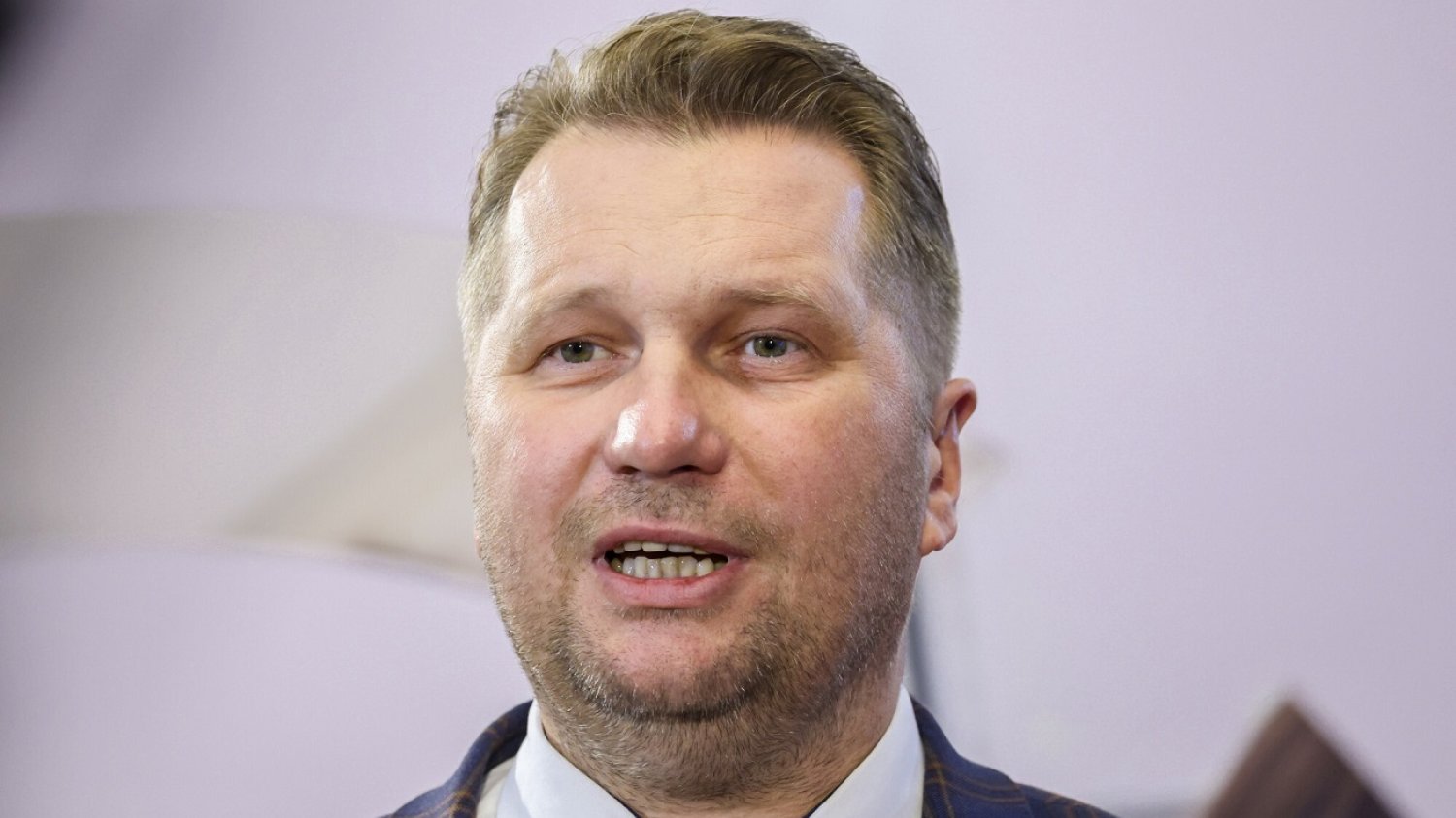 Przemysław Czarnek przeprosił na Twitterze.