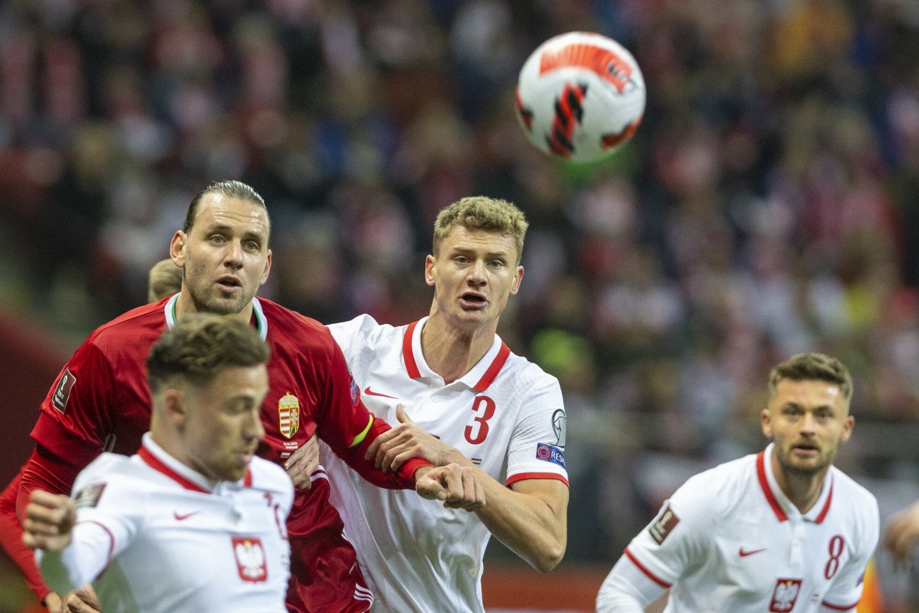 Paweł Dawidowicz w bieżącym sezonie Serie A prezentował się z bardzo dobrej strony. Obrońca gra w Hellasie Werona.