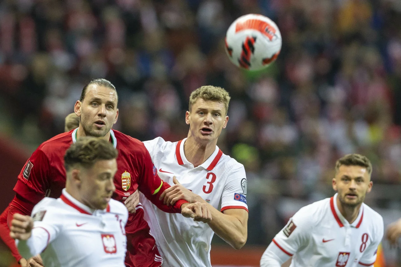 Paweł Dawidowicz w bieżącym sezonie Serie A prezentował się z bardzo dobrej strony. Obrońca gra w Hellasie Werona.