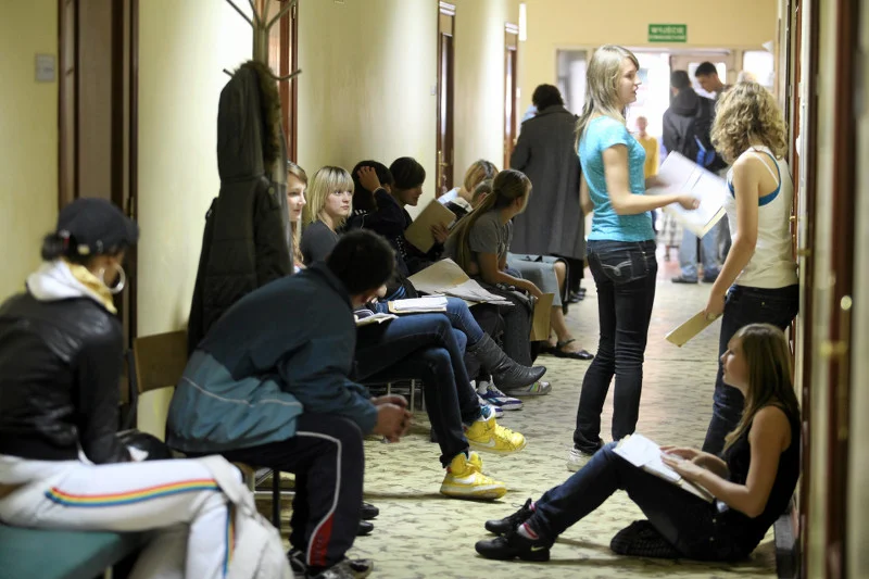 "Nie podpisuję Deklaracji Wiary". Lekarze protestują przeciwko swoim kolegom.