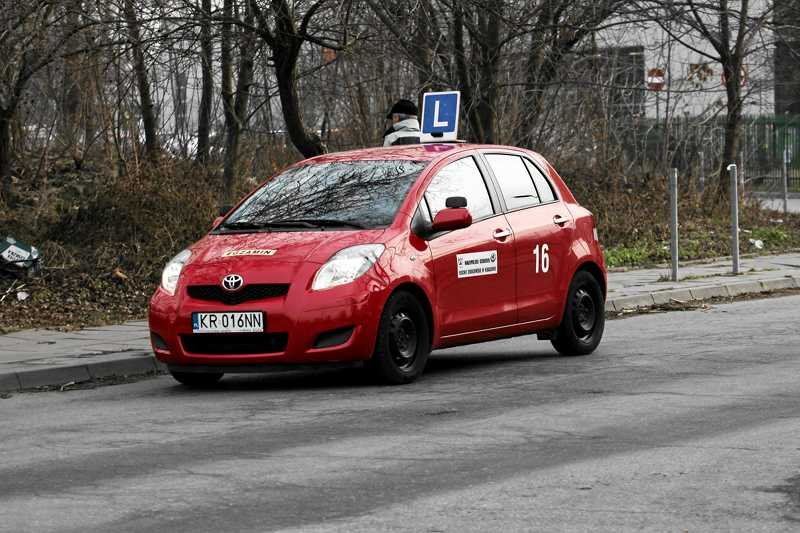 Od przyszłego roku trudniej będzie uzyskać prawo jazdy