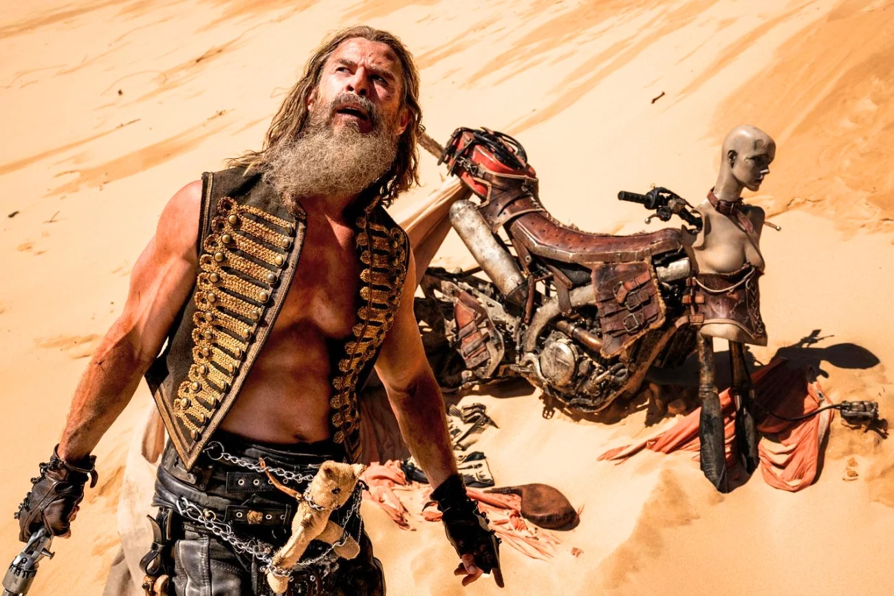 Chris Hemsworth w filmie "Furiosa: Saga Mad Max"