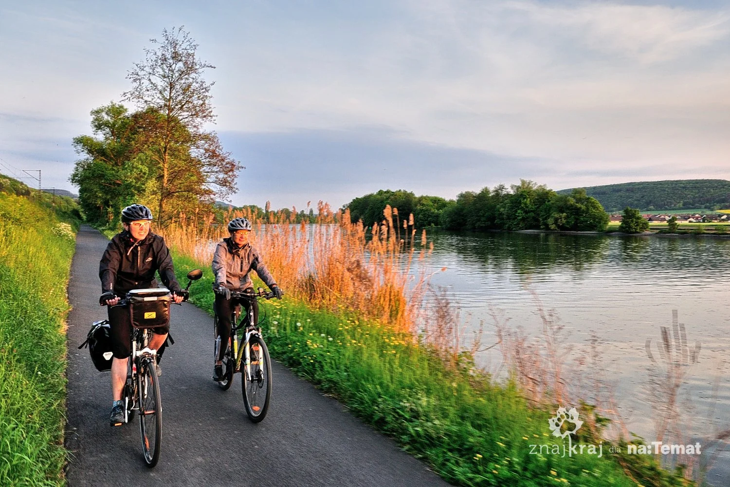 Droga rowerowa nad rzeką Men we Frankonii