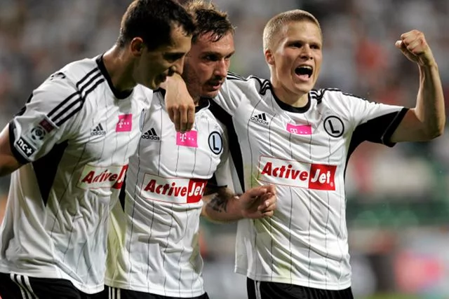 Legia Warszawa powalczy o Ligę Mistrzów ze Steauą Bukareszt