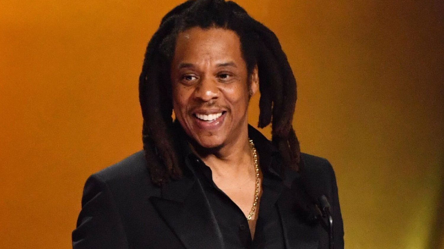 Jay-Z wytknął Akademii Nagrań brak nagrody dla Beyonce. Jay-Z wytknął Akademii Nagrań brak nagrody dla Beyonce.